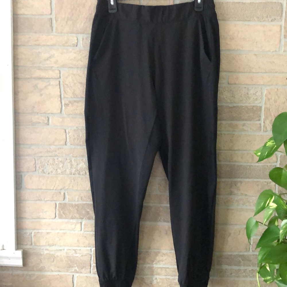 Athleta Textured Brooklyn Jogger Pant Black size 8